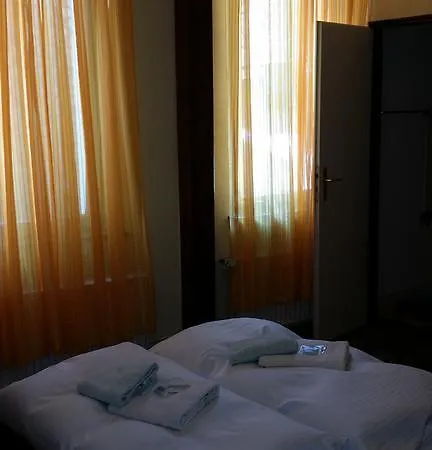 Hotel-cafe-burg Stahleck 2*