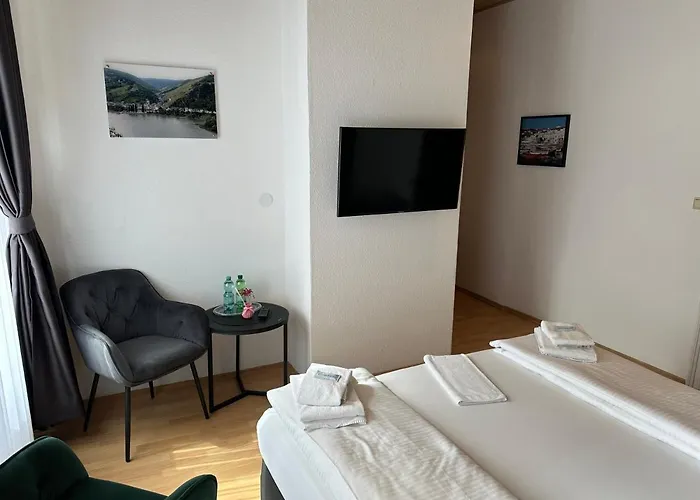 Hotel-cafe-burg Stahleck 2*